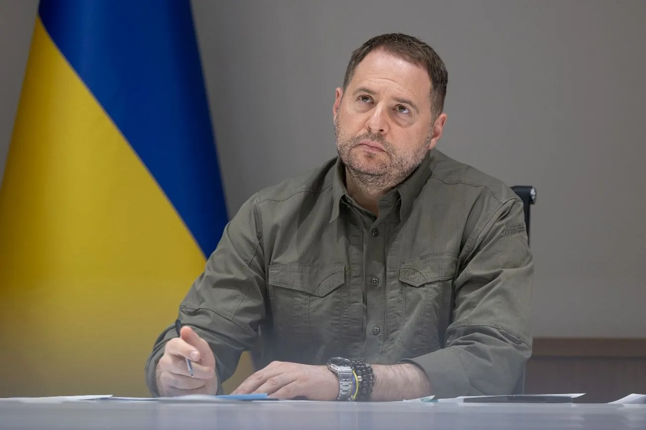 Єрмак зустрівся з головою розвідки Туреччини: обговорили оборонку та повернення полонених