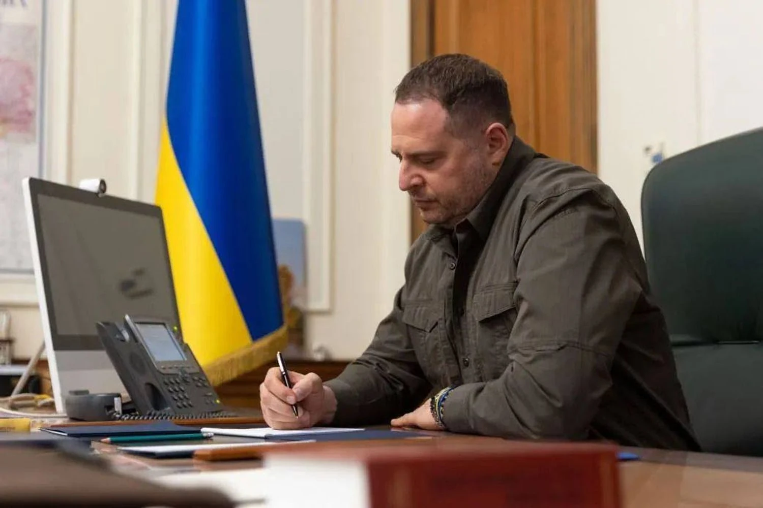Єрмак обговорив з радниками країн Європи підготовку двосторонньої угоди між Україною та США у сфері безпеки