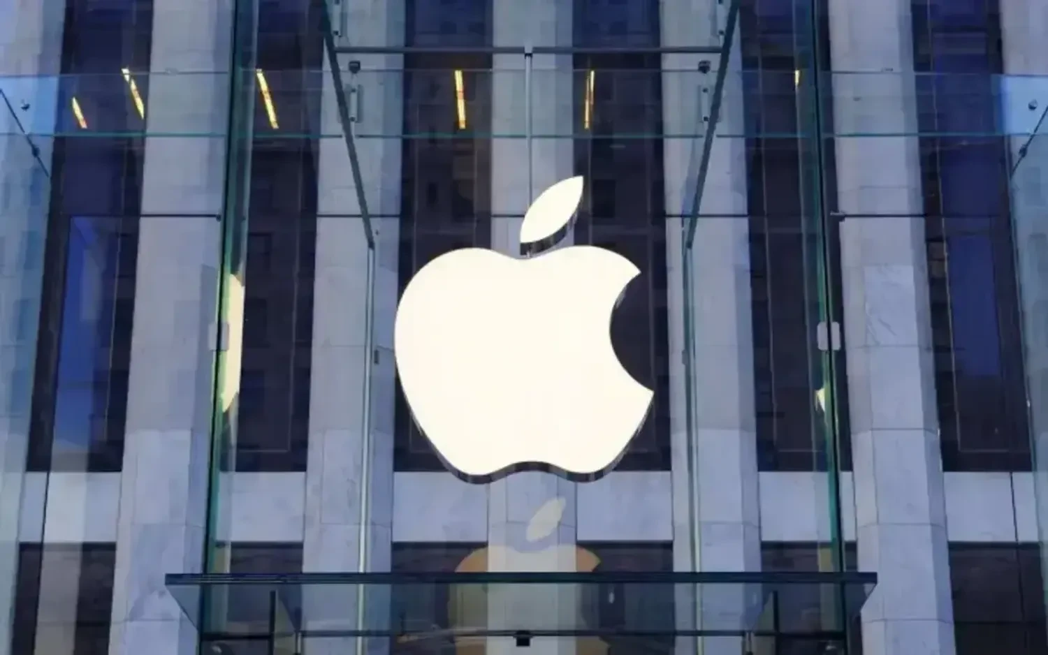 Apple збільшує інвестиції у США до $600 млрд за чотири роки