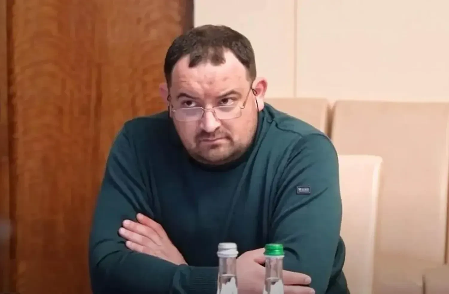 Обвинувачений у хабарництві нардеп Кузьміних продовжує ходити на засідання фракції
