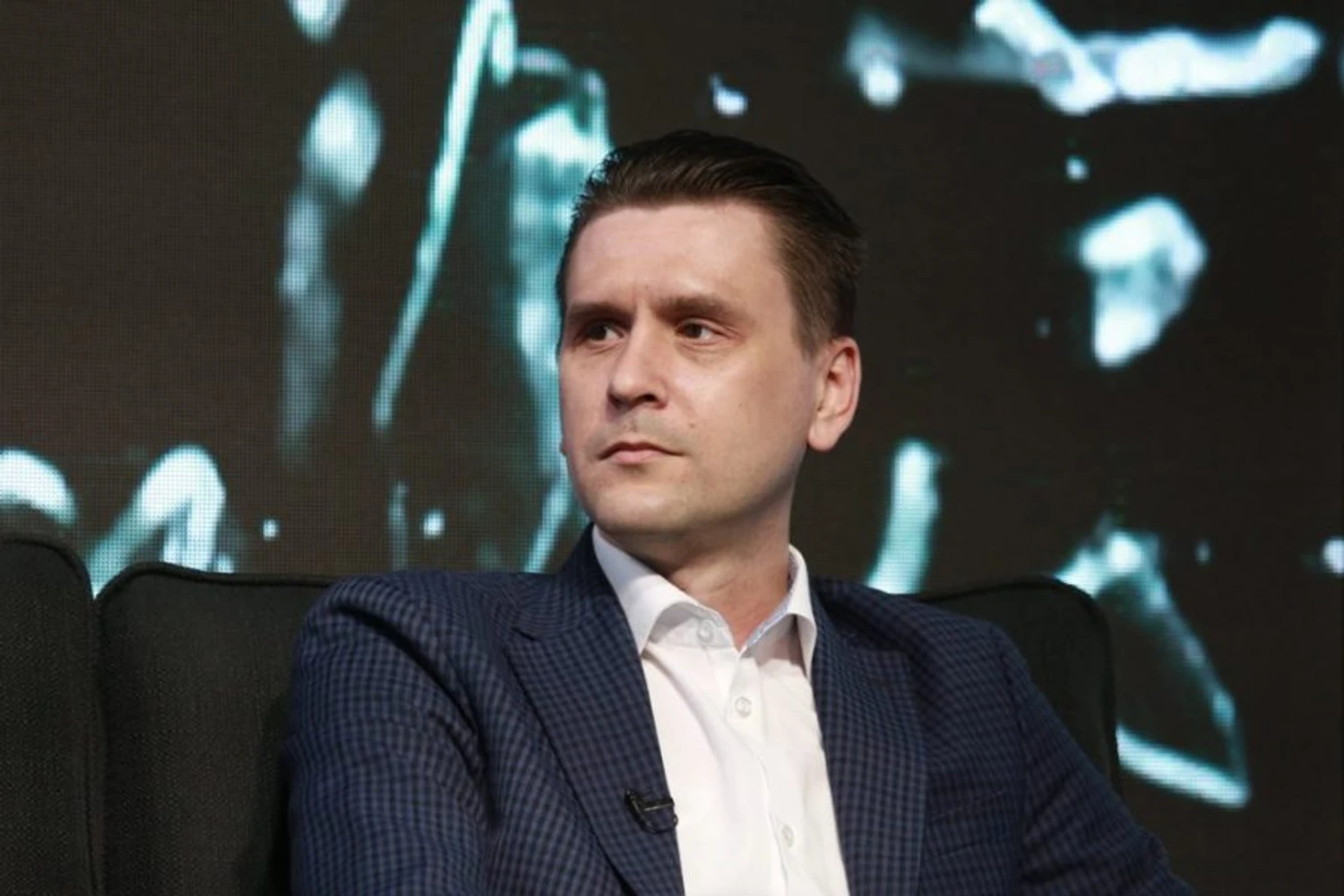 "Запрошуємо до себе російського агента": військовий оглядач про скандальне рішення Державіаслужби щодо вертольотів Ми-8