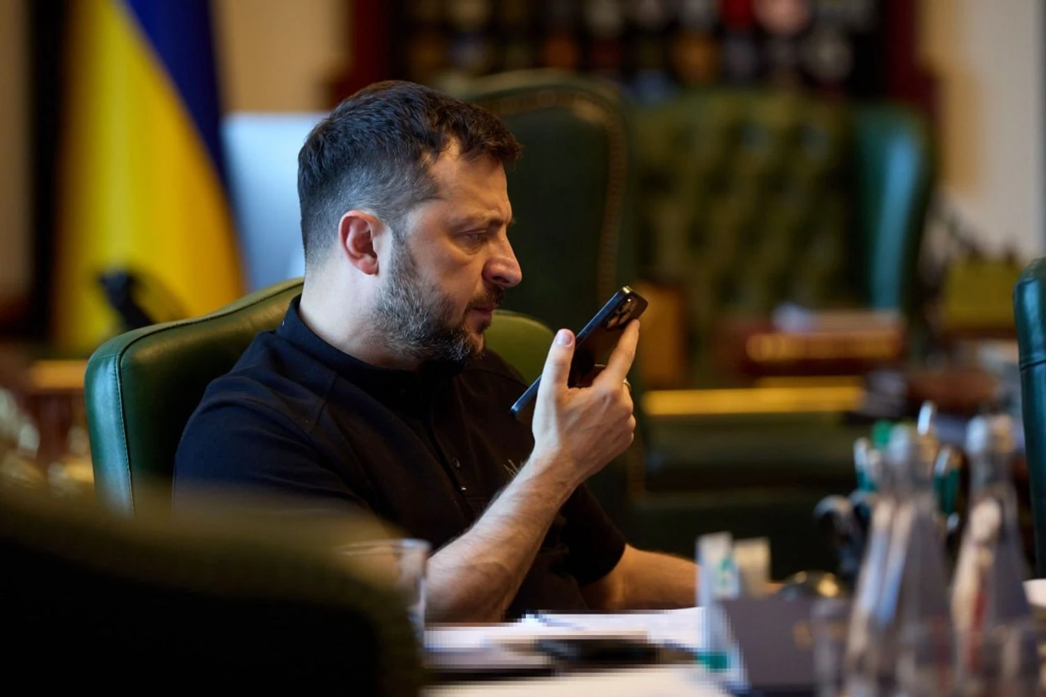 Зеленський обговорив із президенткою Єврокомісії фон дер Ляєн підготовку 19-го пакета санкцій проти рф