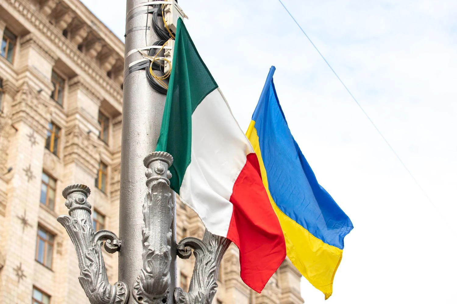 Україна сподівається, що Італія приєднається до реалізації проєктів щодо спільного виробництва зброї