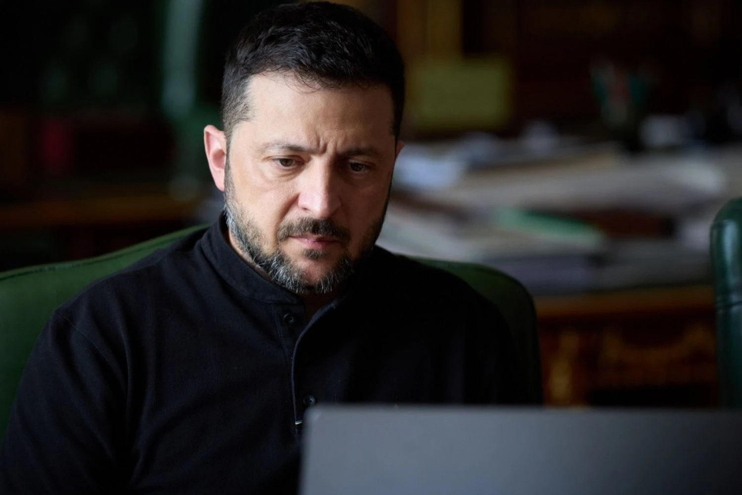 "Свідома стратегія росії": Зеленський відреагував на атаку рф на інфраструктуру, житлові райони і підприємства, яка забрала життя 3 людей