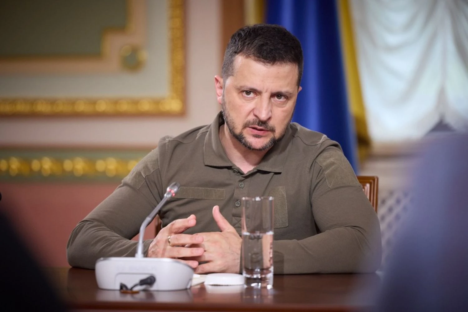 Внутрішній конфлікт у