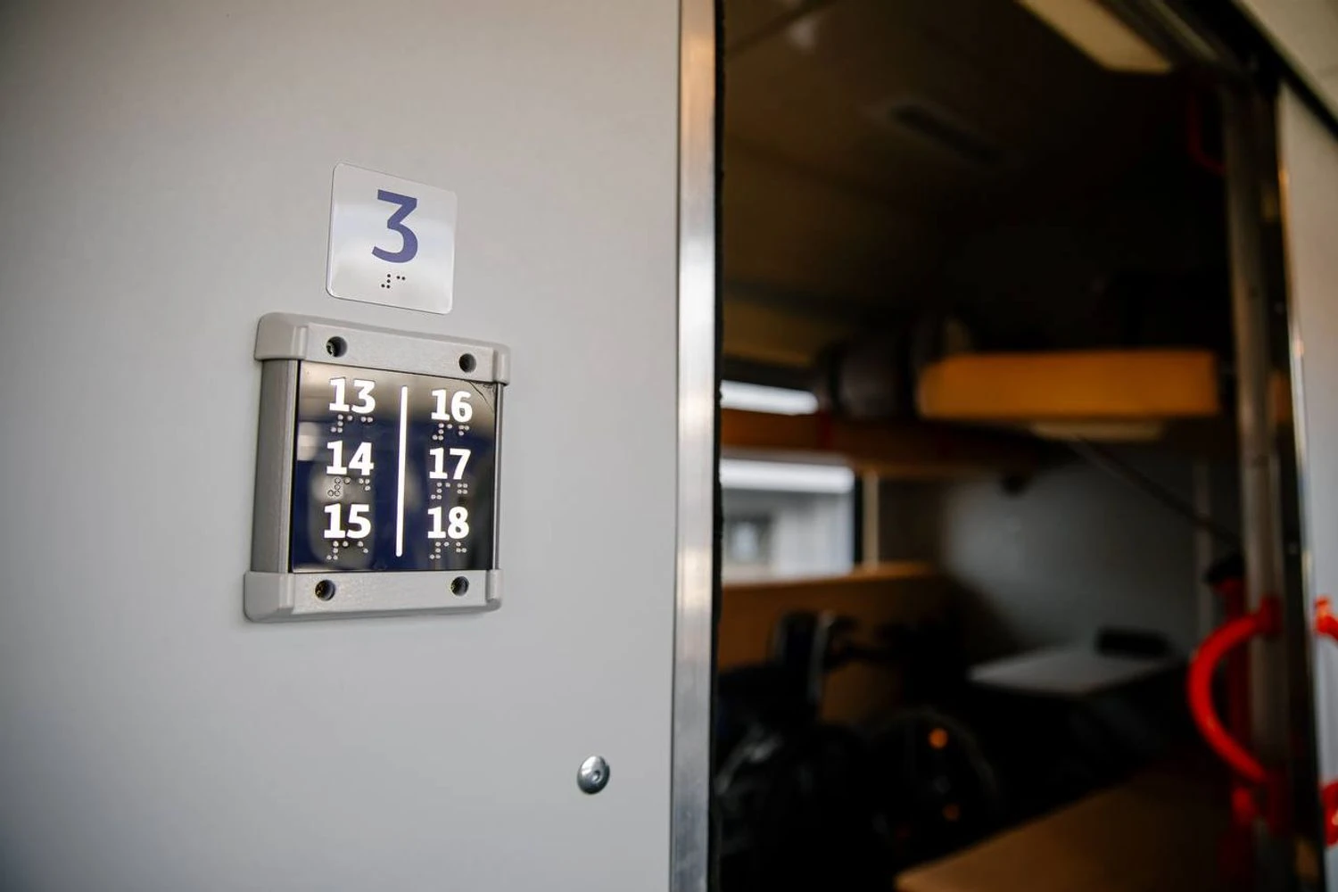 Ціни квитків на потяги можуть зрости: яких поїздів це стосується