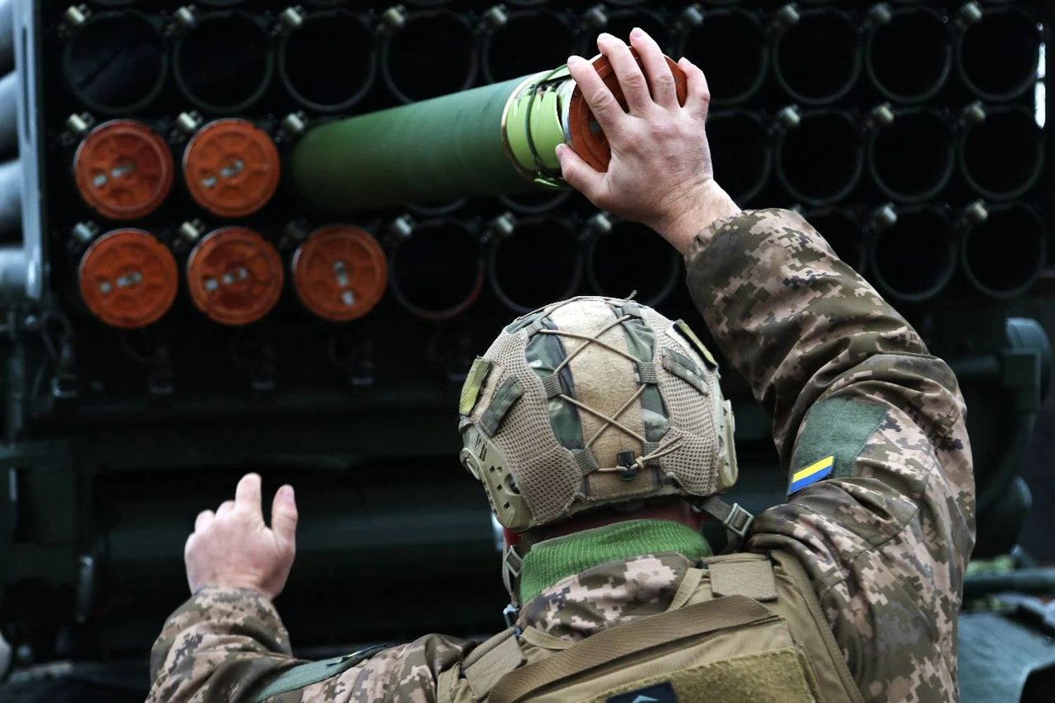 Українські військові відкидають мирний план Трампа, вважаючи його капітуляцією – NBC News