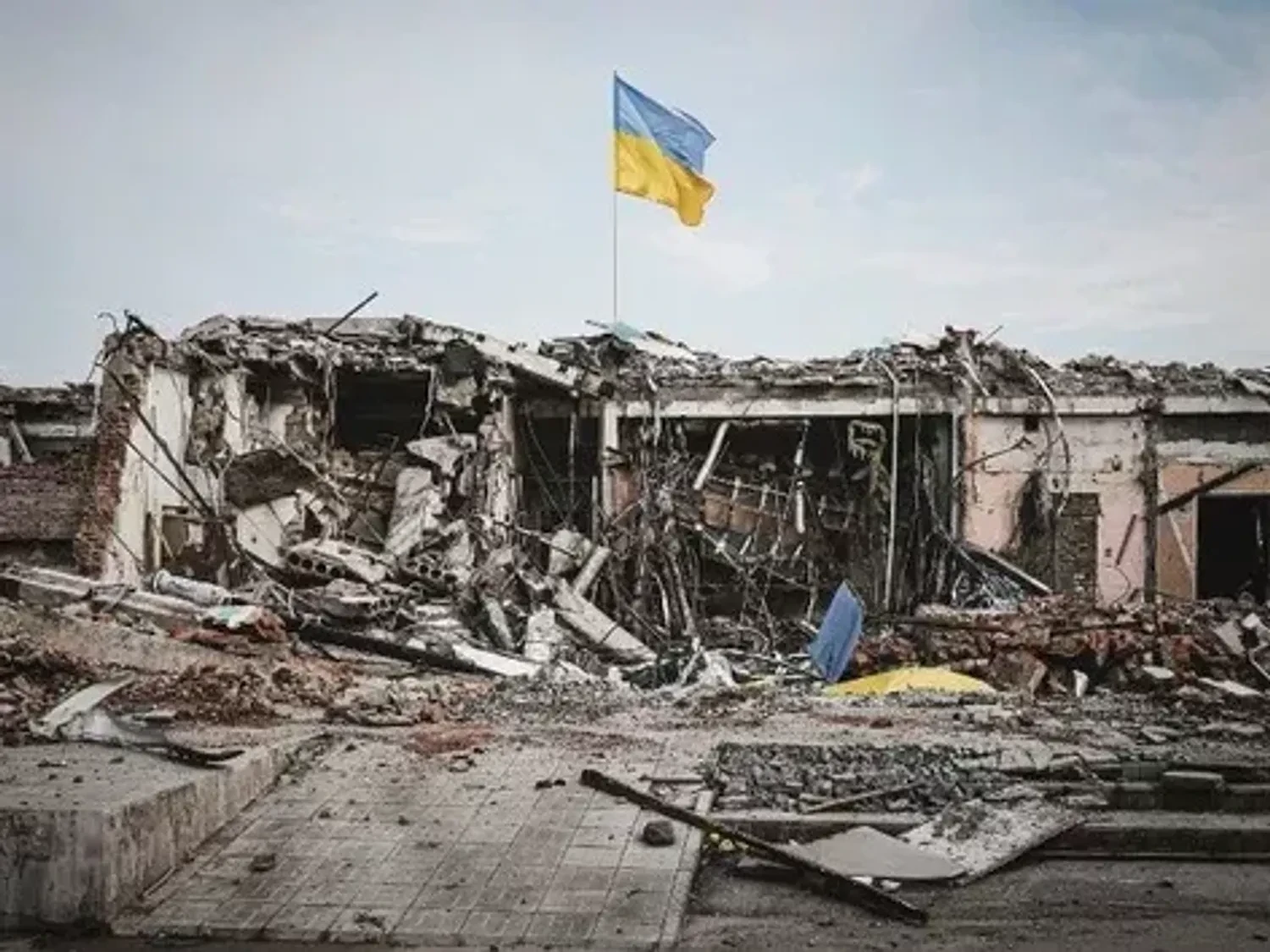 Україна зацікавлена у тому, щоб росія віддала гроші, і щоб це були репарації - Зеленський