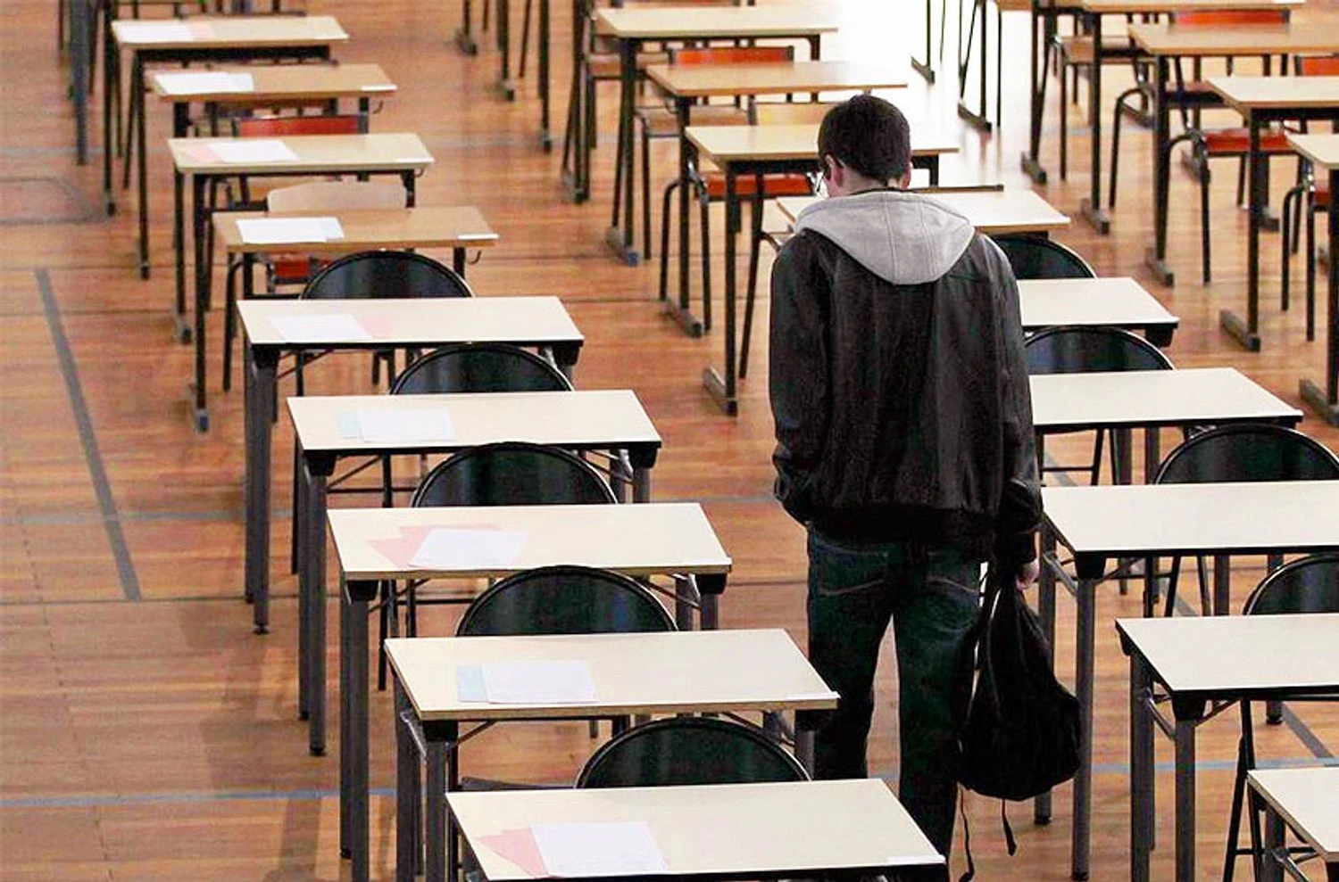 Вища освіта у 2026 році стане ще недоступнішою для росіян: у розвідці розповіли деталі