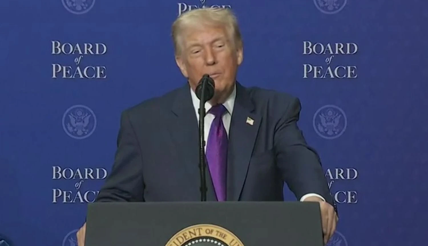 Трамп розглядає