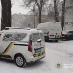 На Дніпровщині компанія влаштувала конфлікт зі стріляниною у військових, є один поранений і двоє затриманих