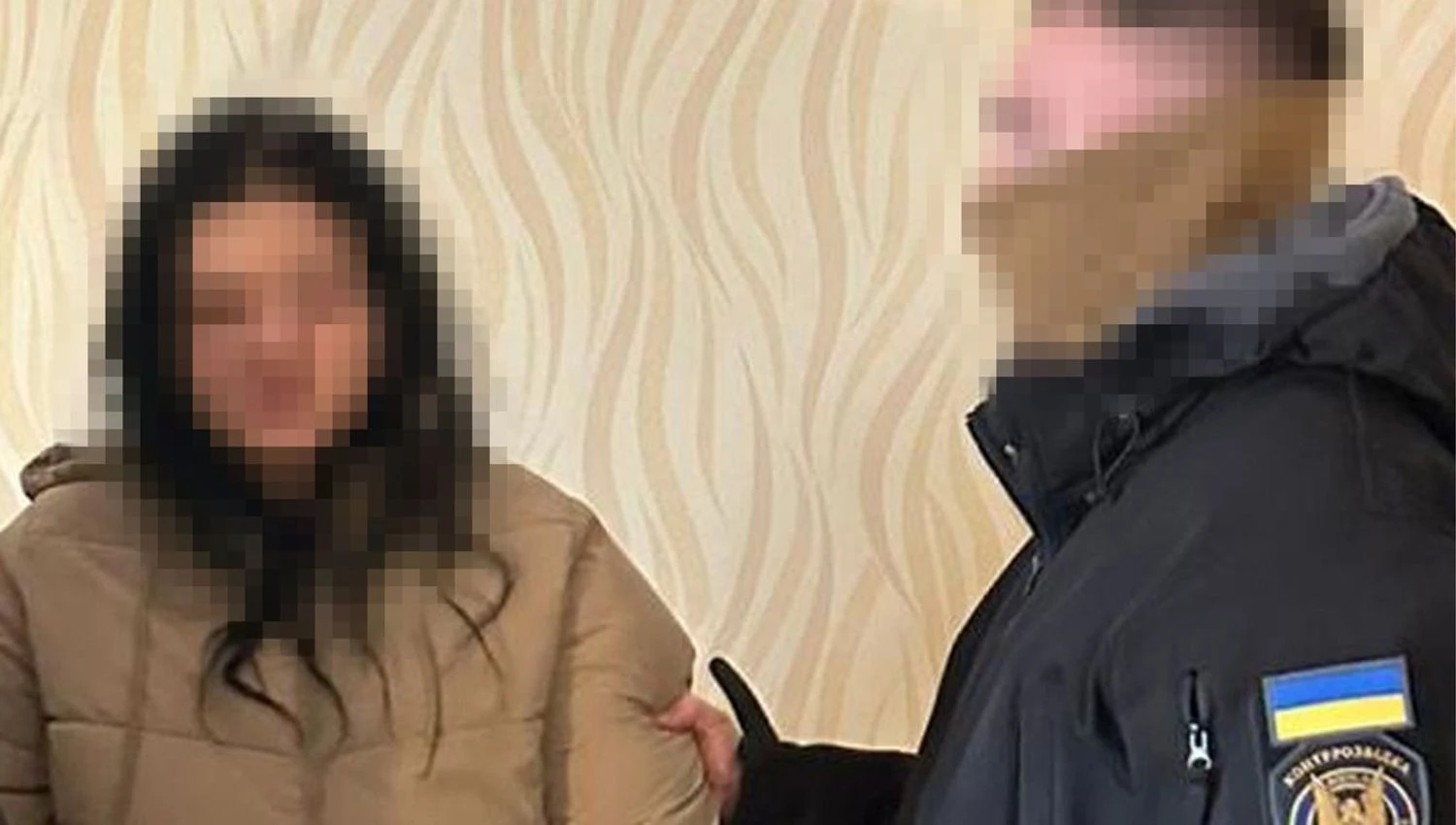 СБУ затримала агентку рф, що готувала вибух в центрі ДніпраКонтррозвідка затримала жінку з саморобною вибухівкою в орендованій квартирі. Наркозалежна мешканка Житомирщини готувала теракт за
вказівкою кураторів.Війна в Україні • 12:14 • 1198 перегляди