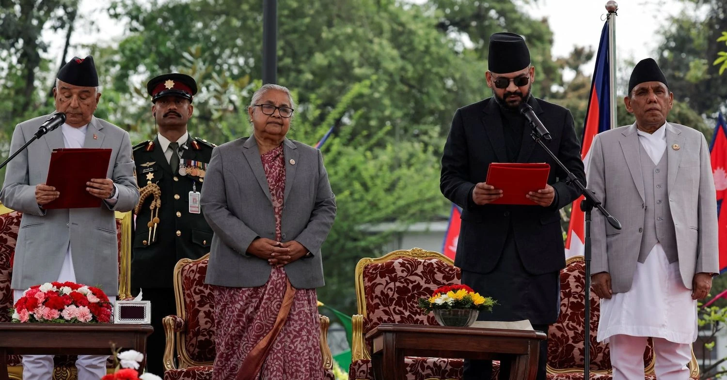 Екс-репер став прем’єр-міністром Непалу після переконливої перемоги на виборах - Reuters