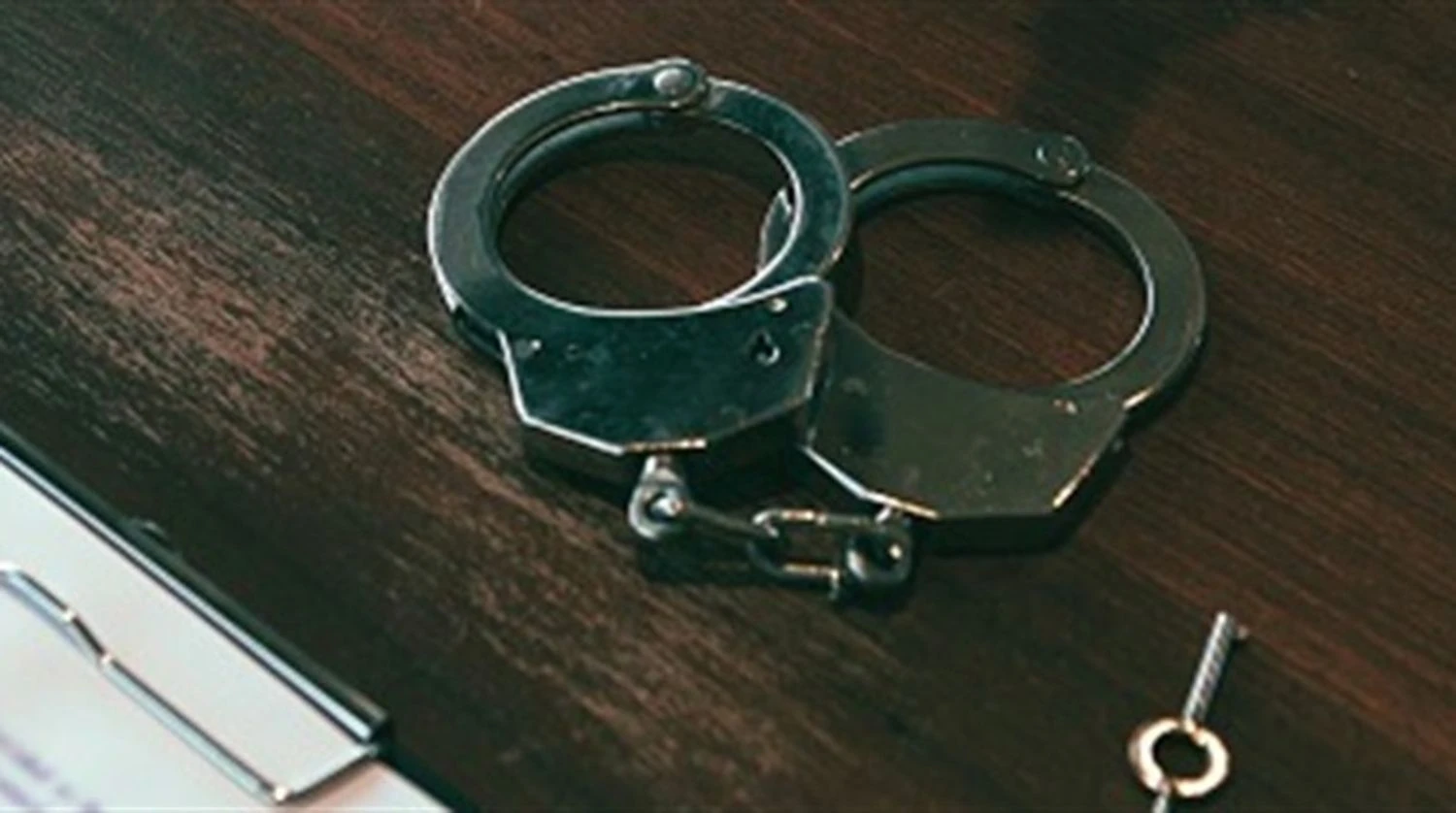 На Хмельниччині чоловіка підозрюють у продажі власного неповнолітнього сина для примусової праці