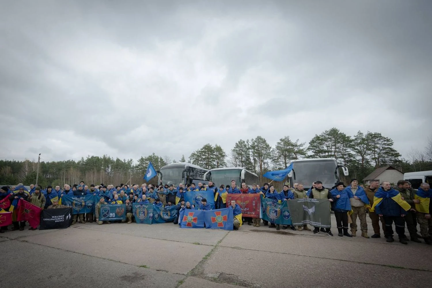 Обмін полоненими 11 квітня - Україна повернула бранців, яких рф тримала з 2022 року