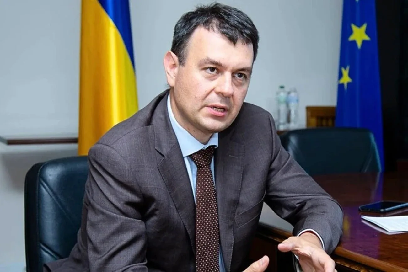 Україна повинна скористатися збільшенням світового попиту на сучасне озброєння – ГетманцевГетманцев закликав розвивати ОПК та експорт зброї через спецрежим Defence City. Україна посіла сьоме місце у світі за обсягом
військових витрат.Економіка • 28 квітня, 15:20 • 2484 перегляди