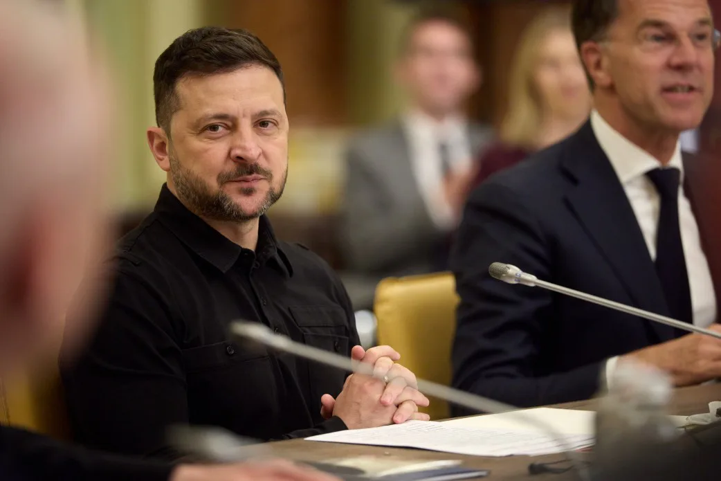 План наших українських далекобійних санкцій виконується абсолютно чітко - Зеленський