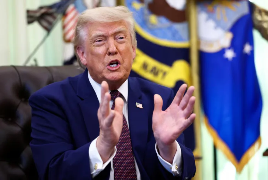 Трамп втрачає підтримку робітничого класу в питанні економіки