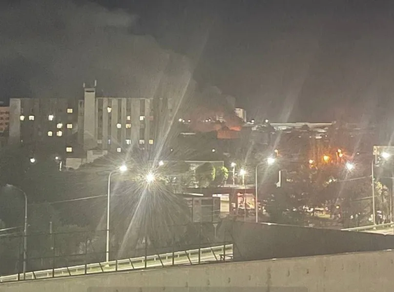 Нічна атака на Крим спричинила пожежі та знеструмлення Севастополя