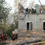 У Харкові з-під завалів будинку дістали тіло загиблої людини після удару КАБами